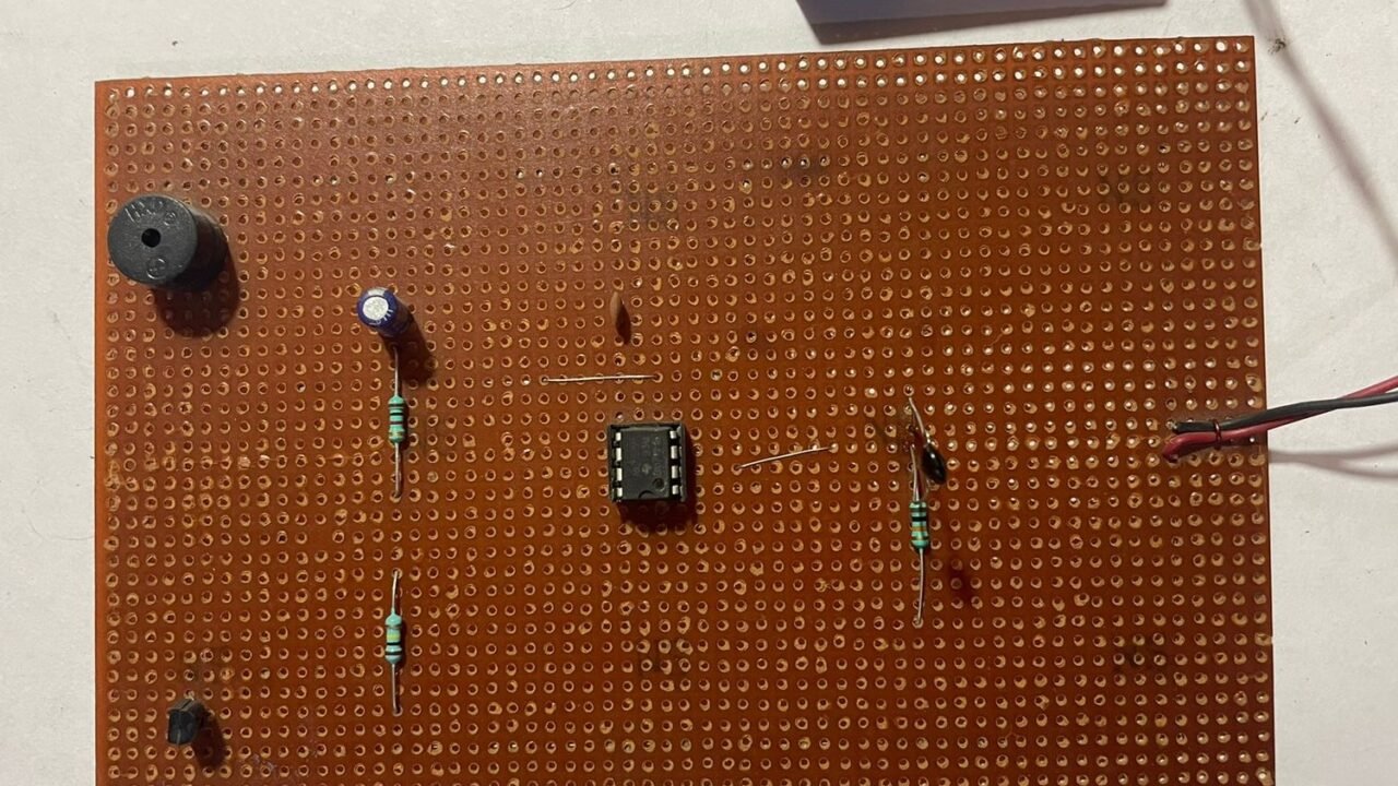 Fire Alarm Using Thermistor