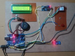 Earthquake Detector using Arduino and Vibration Sensor
